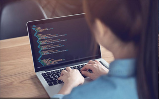 鹤壁 ,php声明和调用变量的符号是什么？